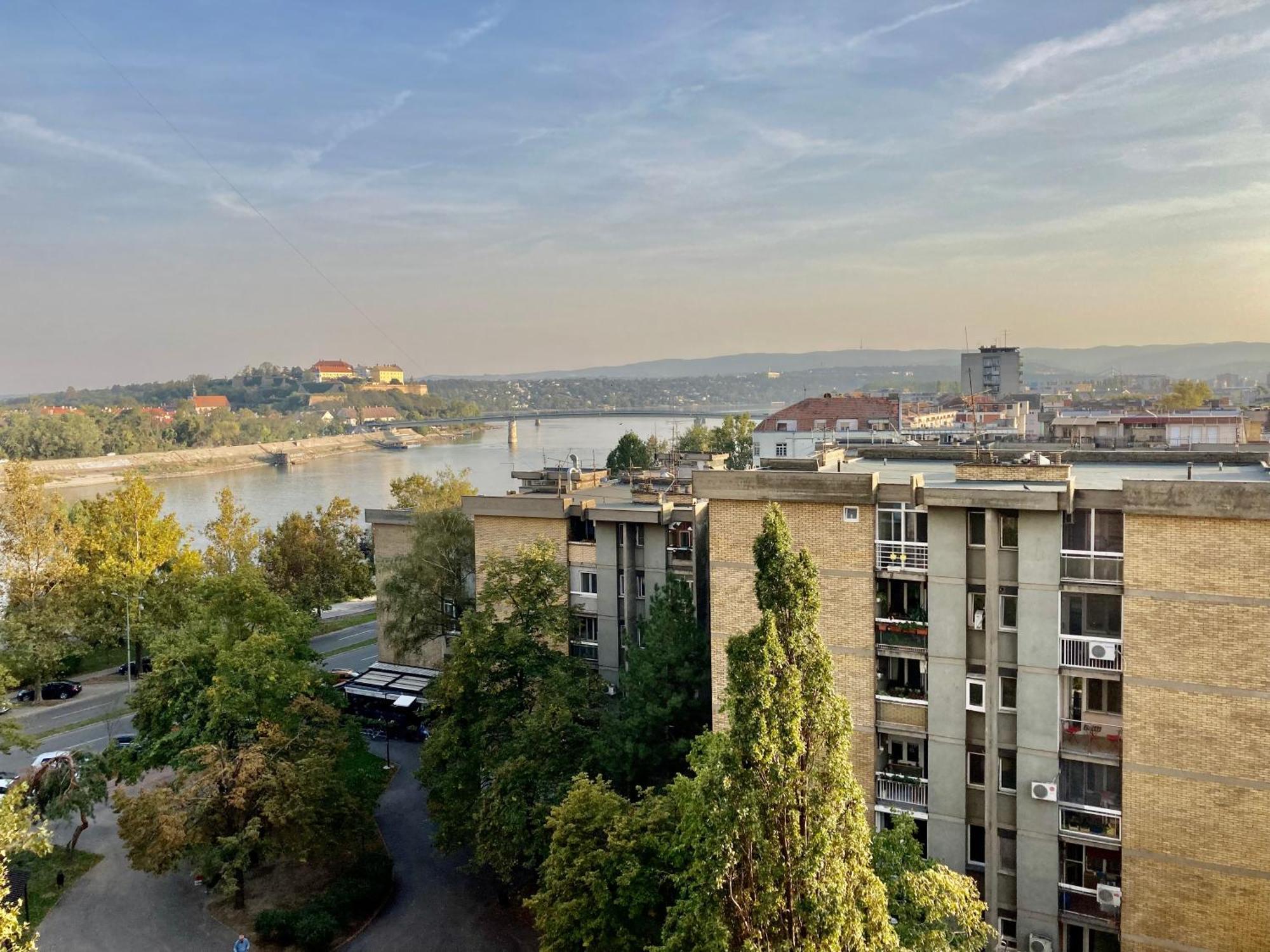 Apartman Bane 021 With A View Novi Sad Exteriér fotografie