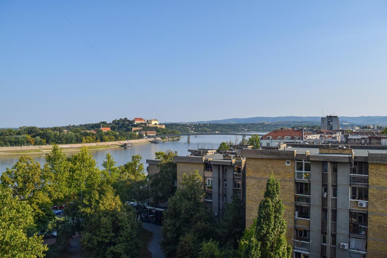 Apartman Bane 021 With A View Novi Sad Exteriér fotografie